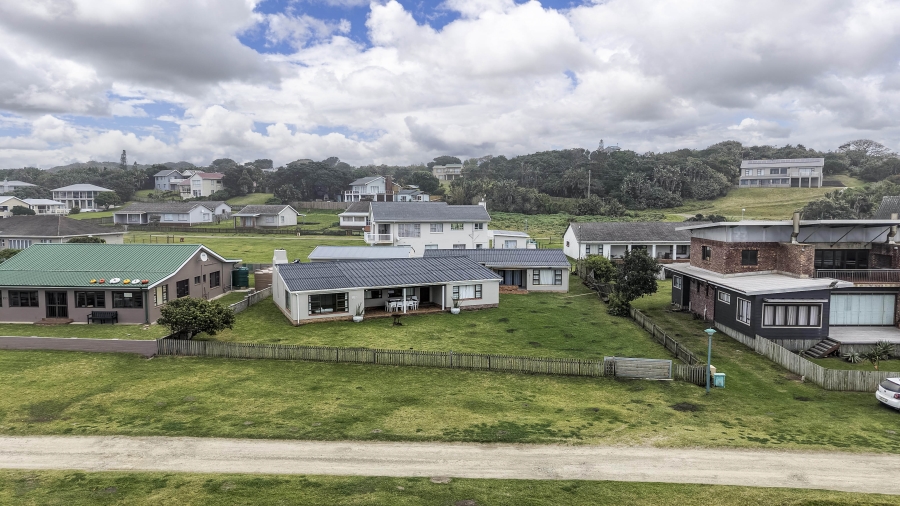 3 Bedroom Property for Sale in Marshstrand Eastern Cape